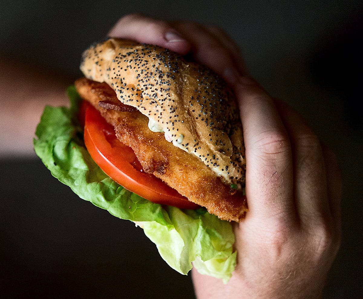 https://honest-food.net/wp-content/uploads/2013/07/fried-fish-sandwich.jpg