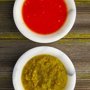 fermented hot sauces, red and green