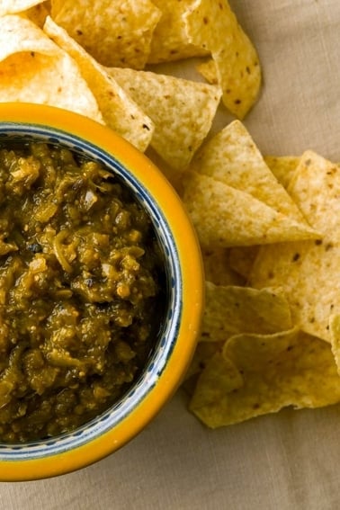 Salsa verde Mexicana in a bowl with chips