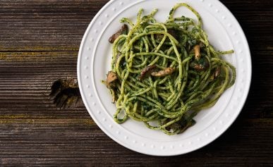 Nettle pesto with pasta