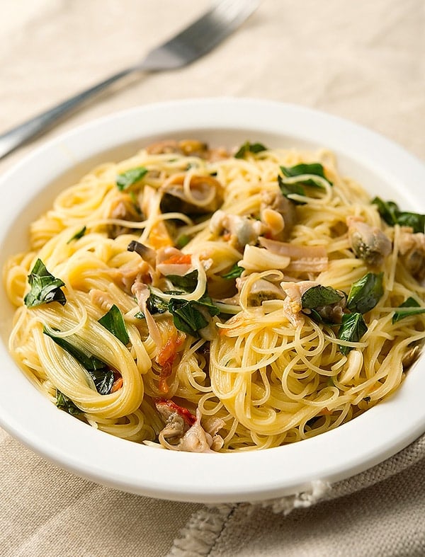 Linguine with White Clam Sauce Recipe How to Make White Clam Sauce