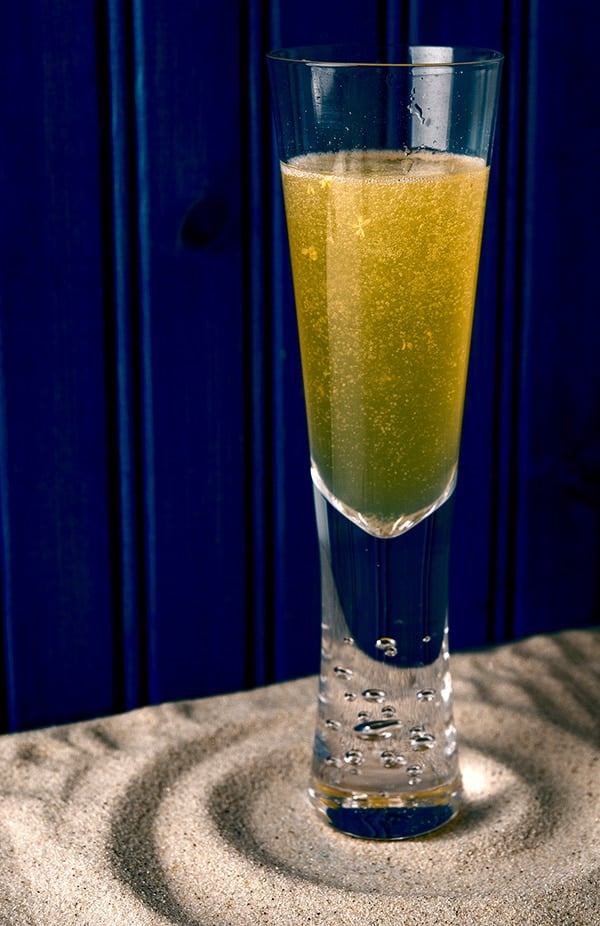 sparkling elderflower champagne recipe