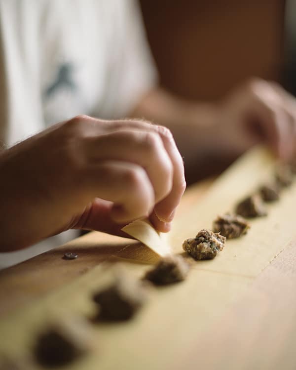 folding agnolotti over filling