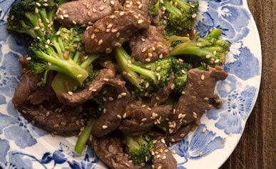 venison and broccoli on Chinese plate