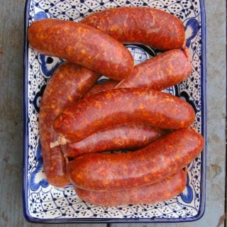 A platter of Mexican chorizo in casings