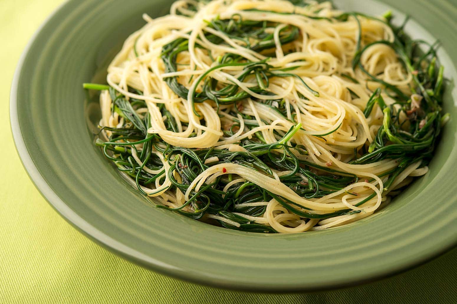 A plate of agretti pasta. 