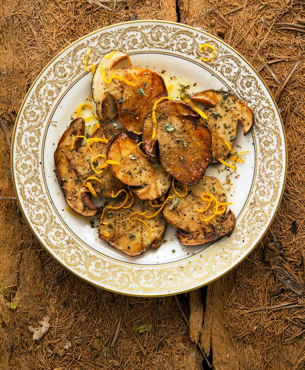 Grilled mushrooms on a plate
