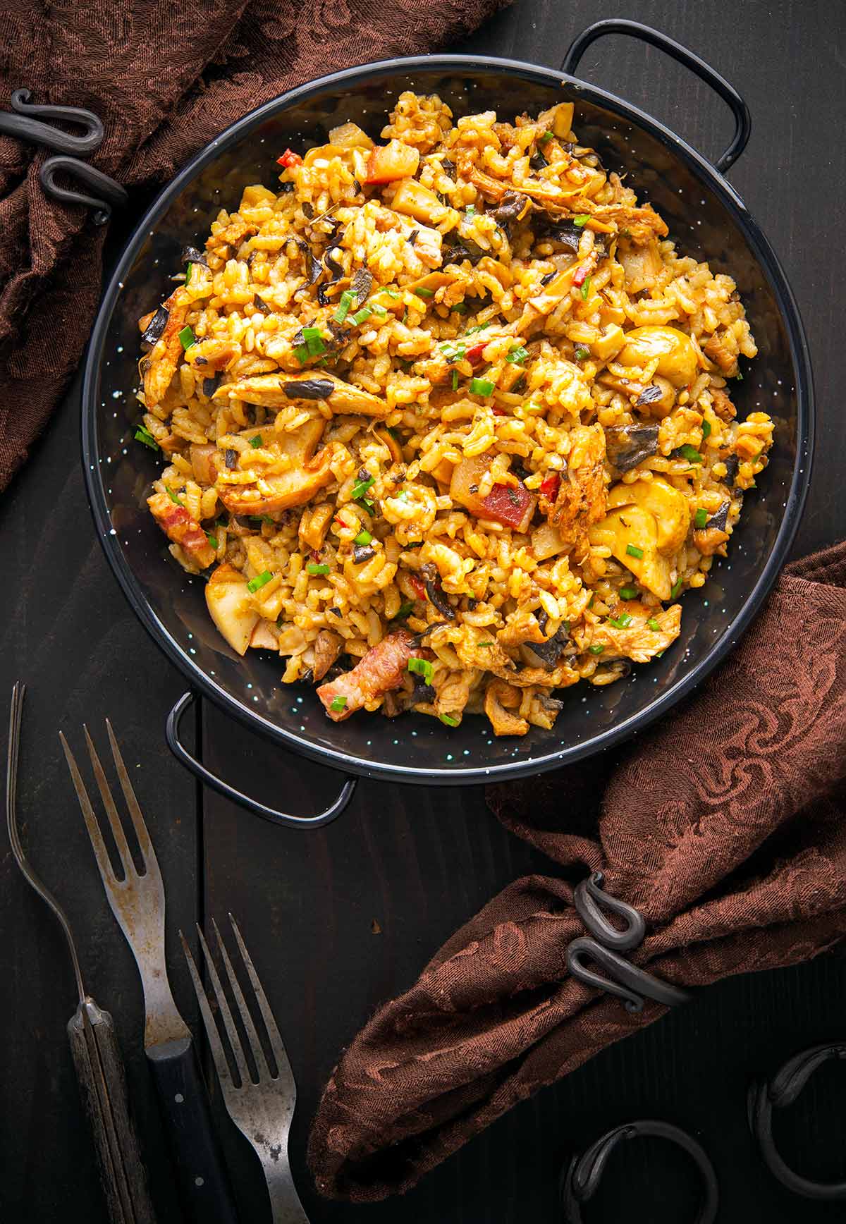 A platter of Spanish mushroom rice