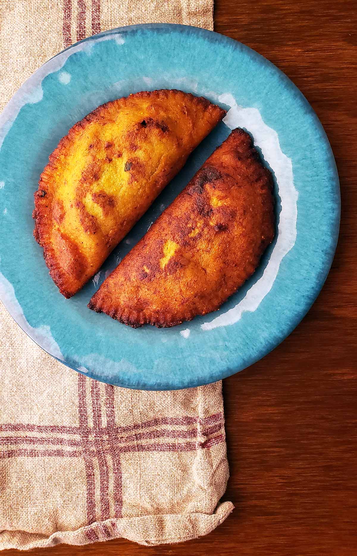 Empanadas de camote y poblano - Masienda